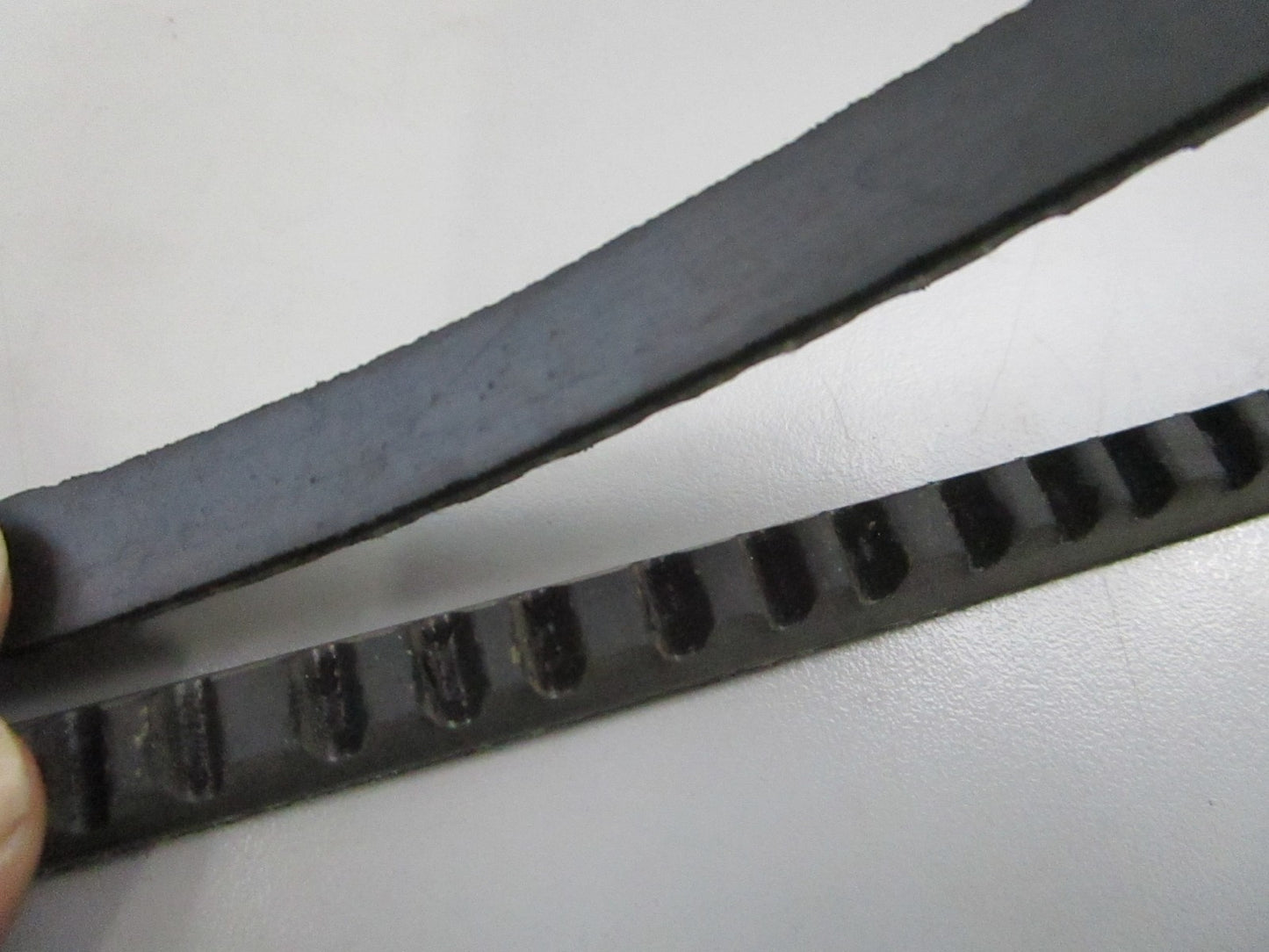 Gates NEW XL V-Belt Notched 7420 42" 0810