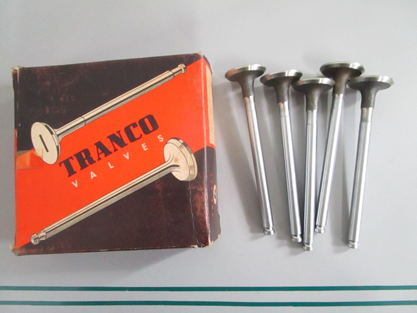 NEW OEM TF33975 Tranco 5 Triumph Exhaust Valve Set 0820
