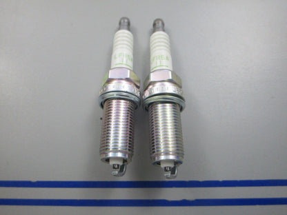 NEW (LOT OF 2) LFR5A-11 NGK V-Power Spark Plug 0810