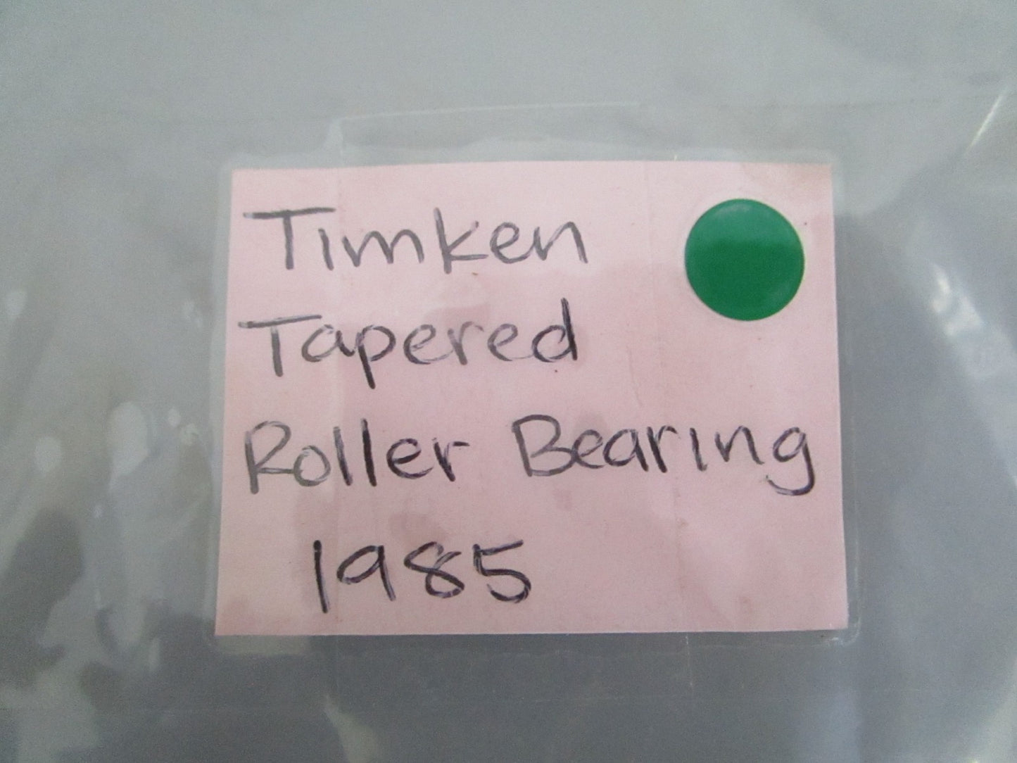 NEW OEM 1985 Timken Tapered Roller Bearing 0820