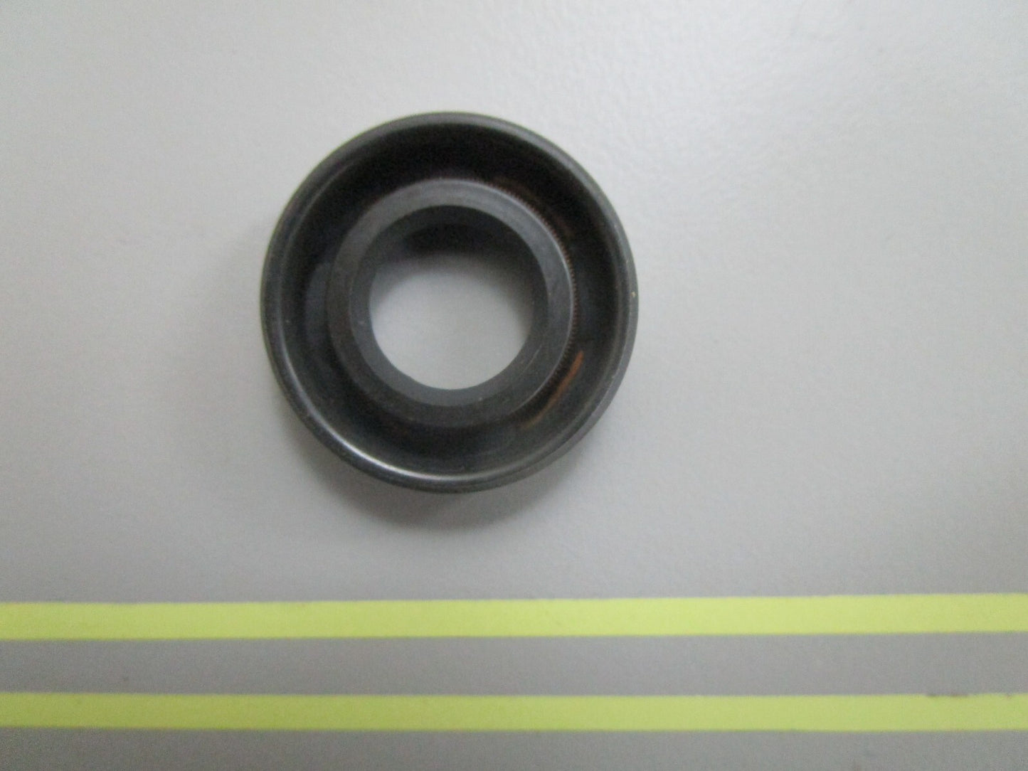 *NEW OEM* 0810 Volvo Penta Seal Ring 804695