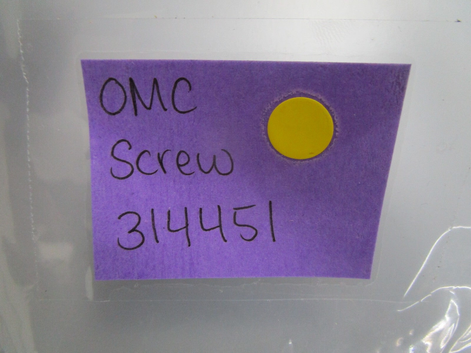 *NEW OEM* (LOT OF 3) 0810 OMC Johnson Evinrude Screw 314451 0314451