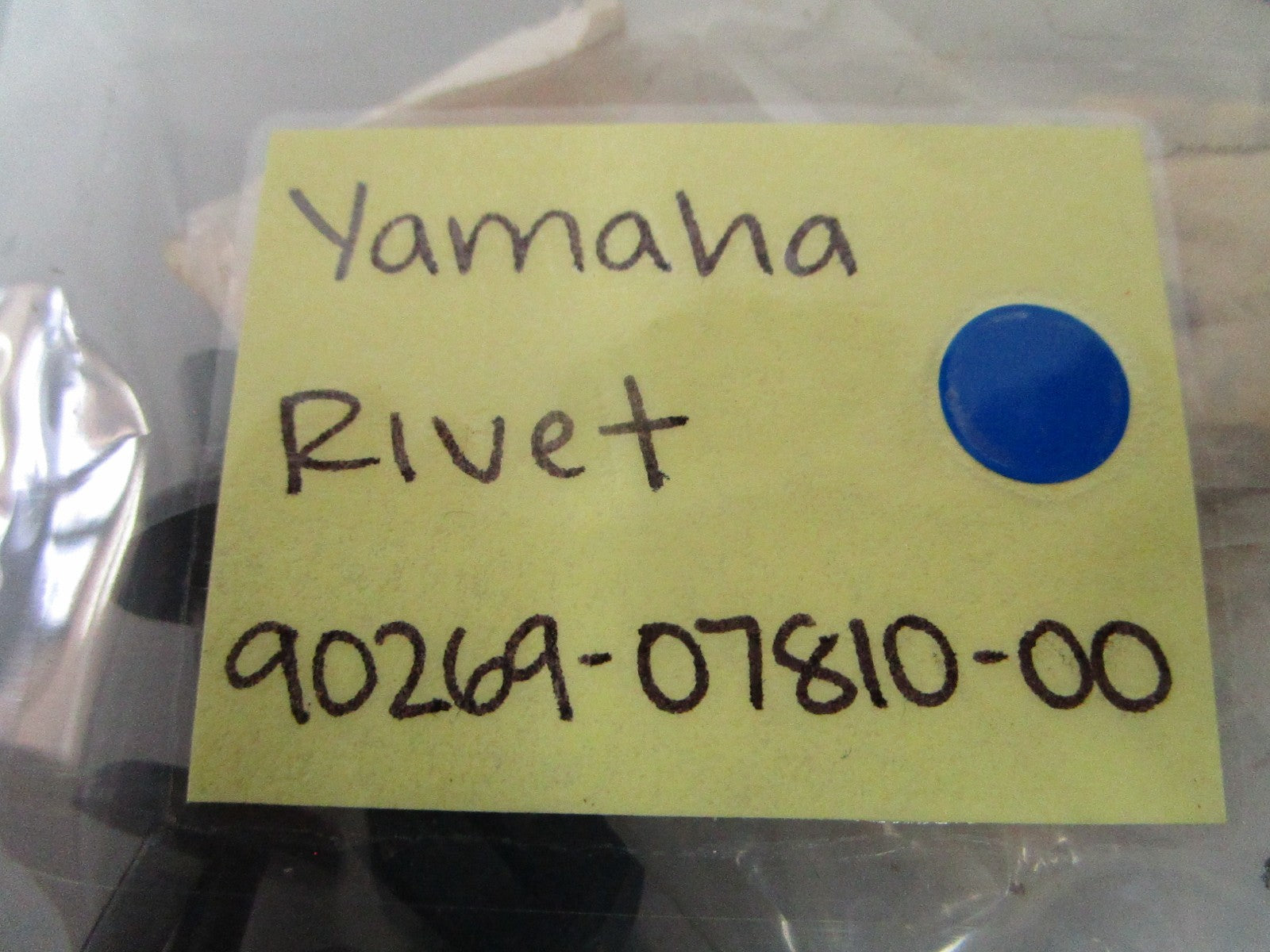 NEW OEM (LOT OF 5) 90269-07810-00 Yamaha Rivet 0810