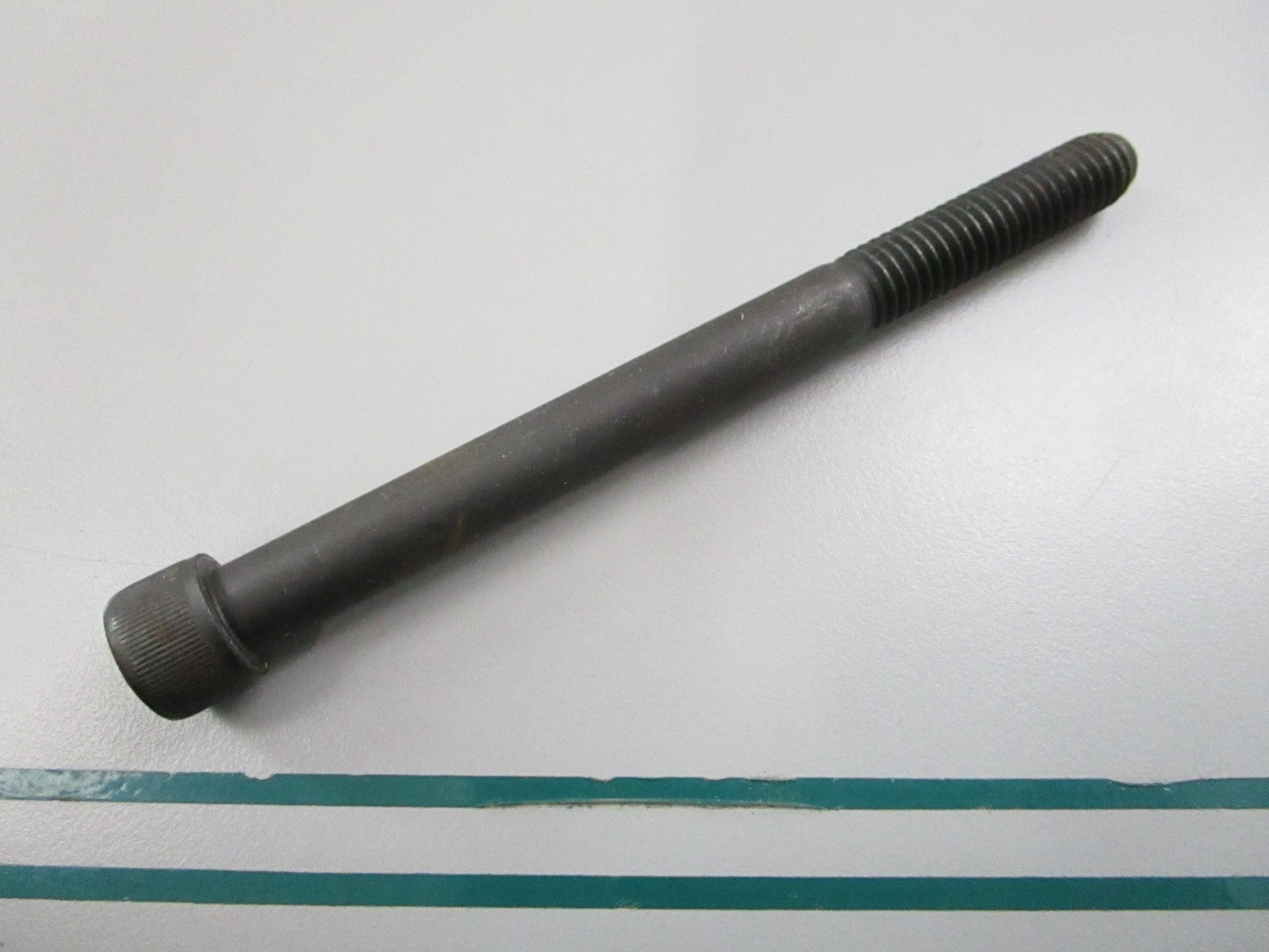 NEW OEM 352717 0352717 OMC Johnson Evinrude Screw 0810