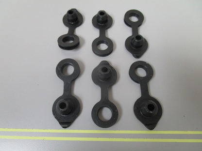 *NEW OEM* (LOF OF 6) 0810 OMC Johnson Evinrude Plug 330397 0330397