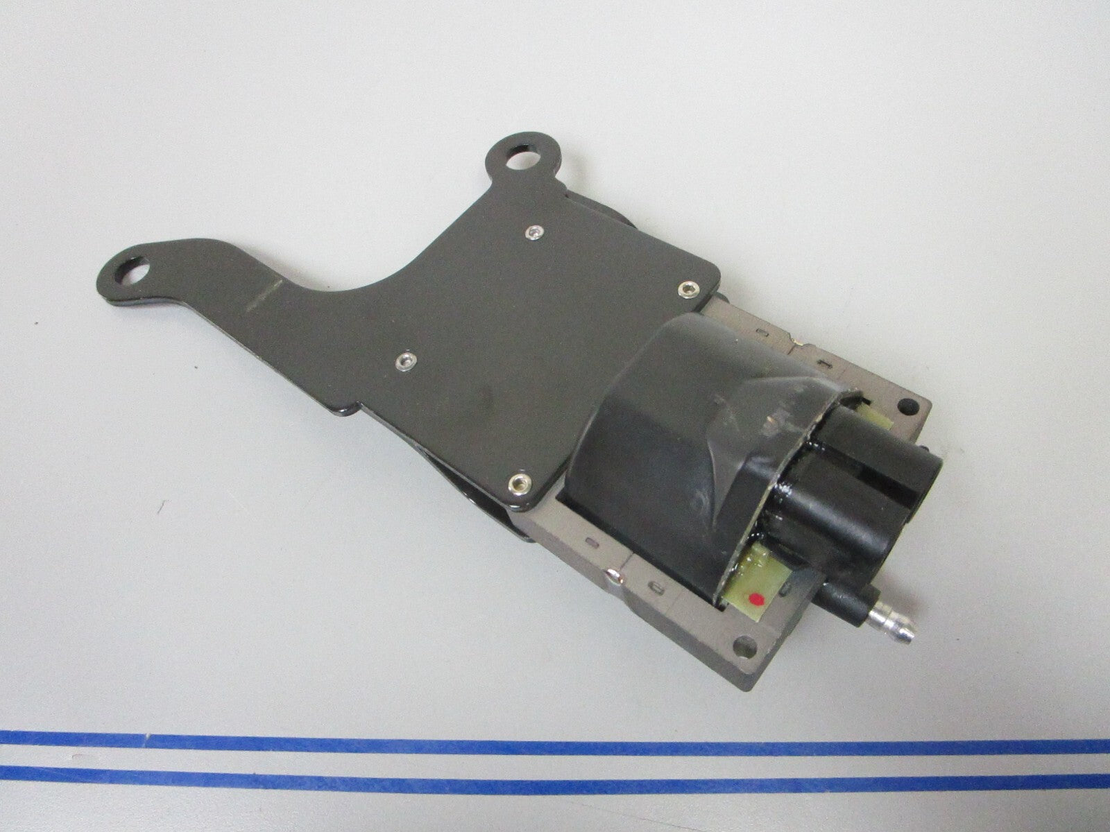 *NEW OEM* 0720 Volvo Penta 3.0 4.3 5.0 5.7 8.1 8.2 Ignition Coil 06A002A 3854002