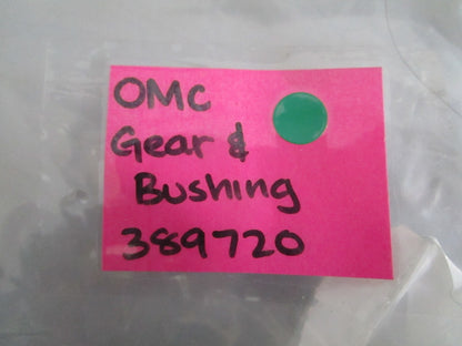 NEW OEM 389720 0389720 OMC Johnson Evinrude Gear & Bushing 0820