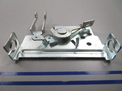 *NEW OEM* 0810 Tecumseh Control Bracket 35999