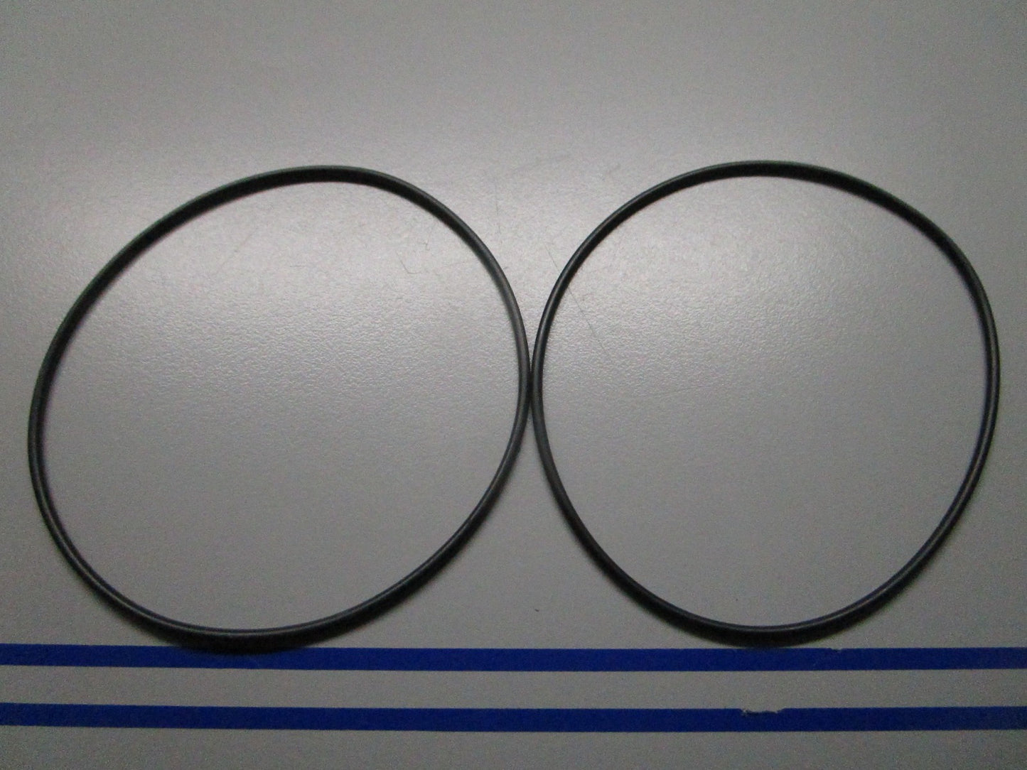 *NEW OEM* (LOT OF 2) 0810 OMC Johnson Evinrude O-Ring 583802 0583802