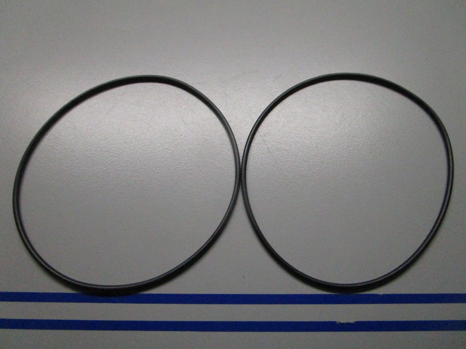 *NEW OEM* (LOT OF 2) 0810 OMC Johnson Evinrude O-Ring 583802 0583802