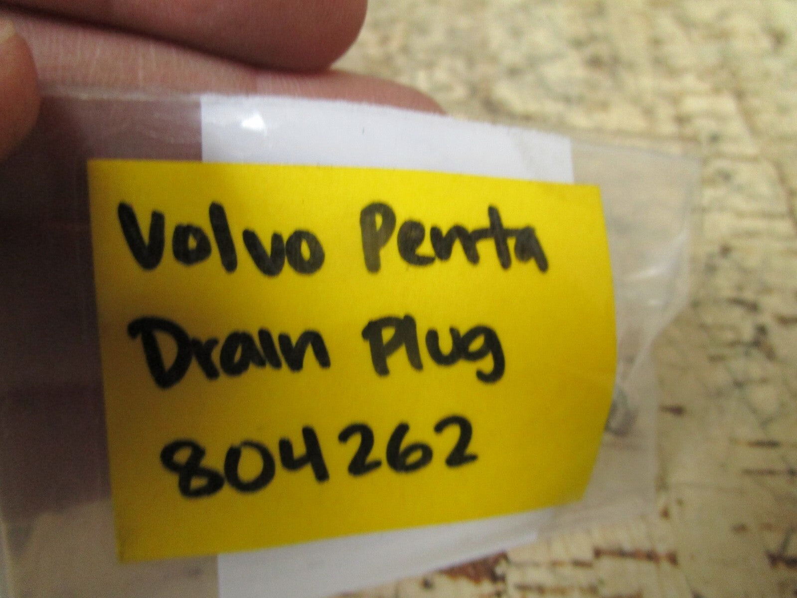 *NEW OEM* 0810 Volvo Penta Drain Plug 804262