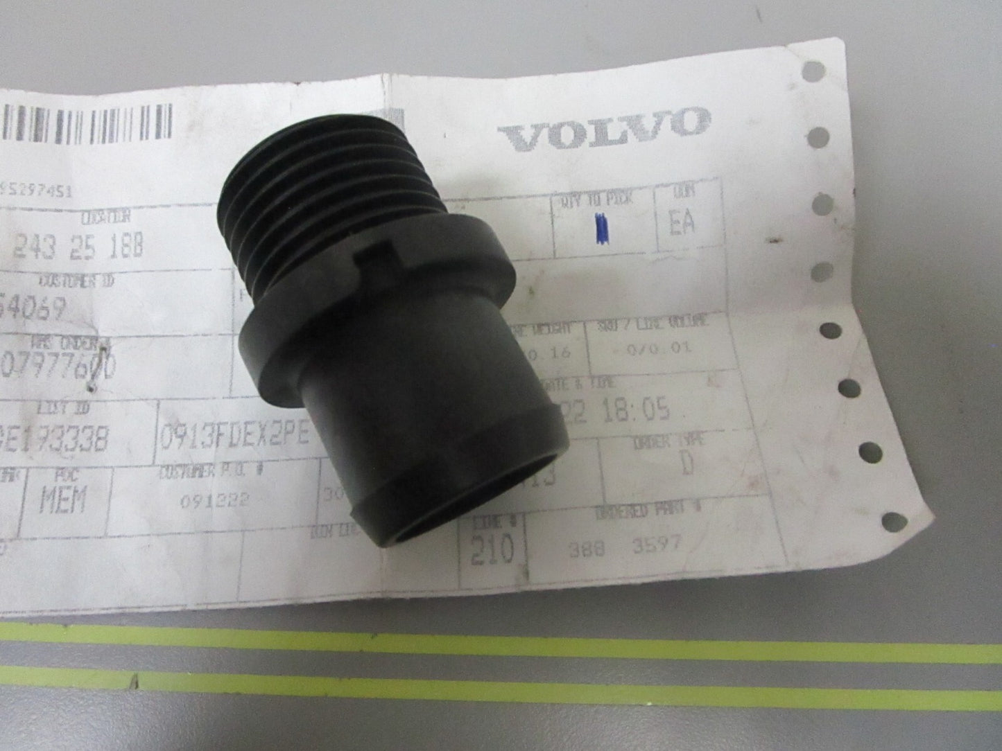 *NEW OEM* 0720 Volvo Penta Fitting 23238467
