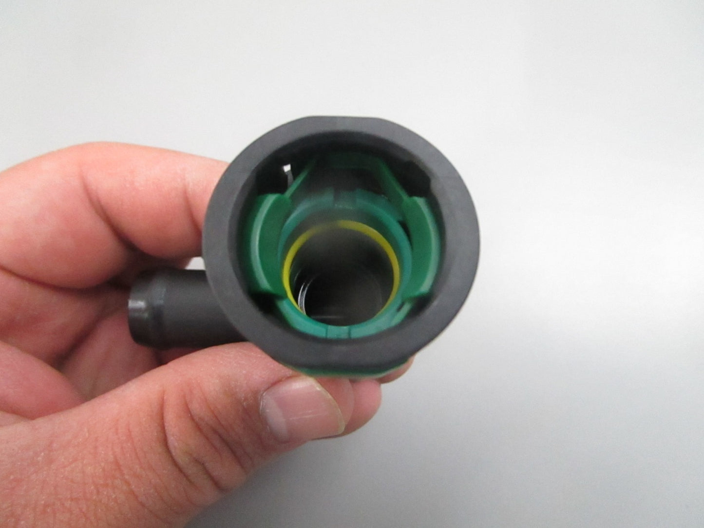CAT Caterpillar NEW OEM 90° Fuel Hose Connector 264-3518 0810