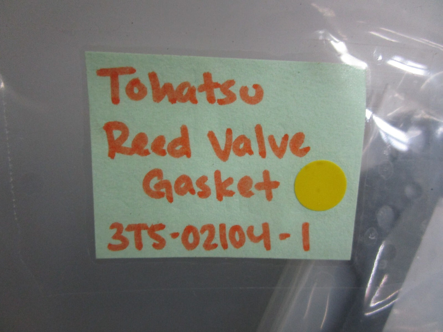 *NEW OEM* 0810 Tohatsu Reed Valve Gasket 3T5-02104-1