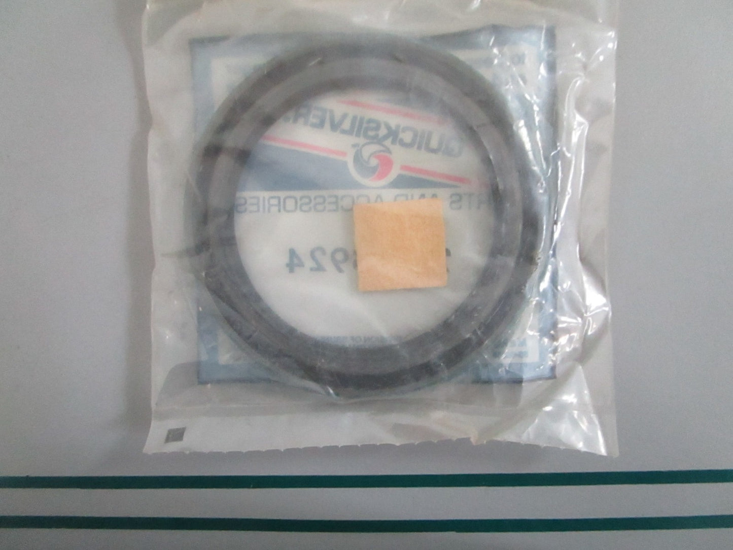 NEW OEM 26-93924 Mercury Quicksilver Seal 0820