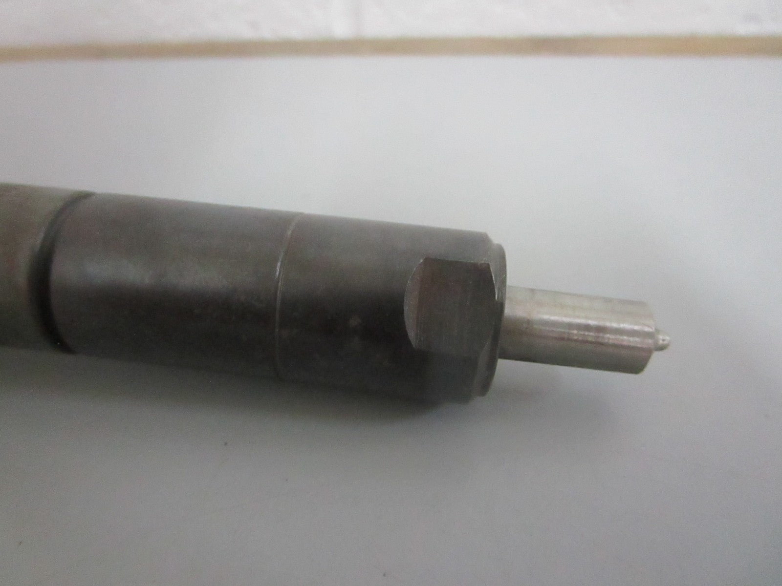 *NEW OEM* 0820 Volvo Penta Fuel Injector 833191