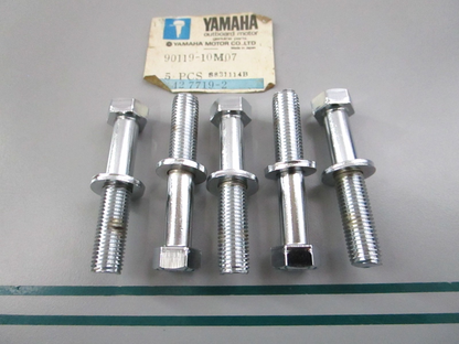 NEW OEM (LOT OF 5) 90105-06M16-00 Yamaha Bolt 0810