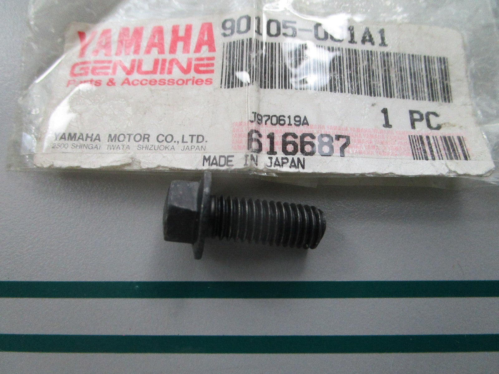 NEW OEM 90105-081A1 Yamaha Flange Bolt 0810