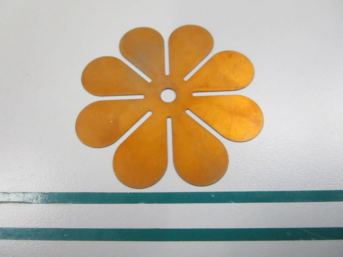 NEW OEM 313724 0313724 OMC Johnson Evinrude Leaf 0810