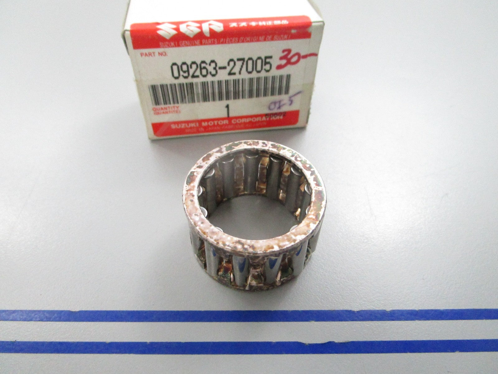 NEW OEM 09263-27005 Suzuki Bearing 0810