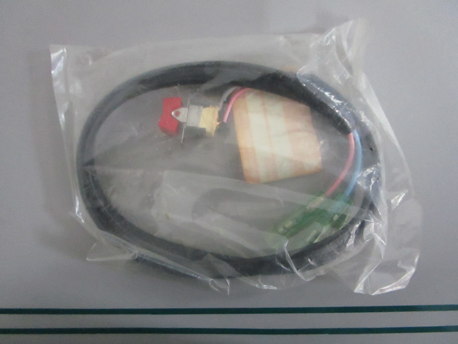 NEW OEM 37860-95590 Suzuki Trim Switch 0820