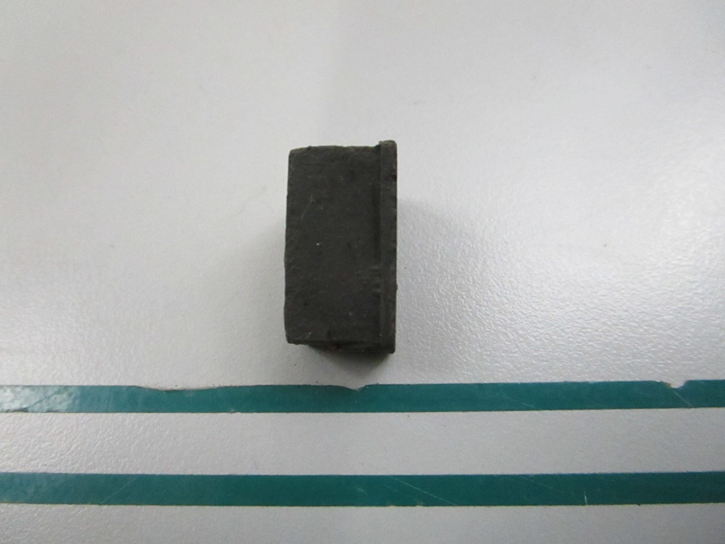 NEW OEM 300590 0300590 OMC Johnson Evinrude Seal 0810