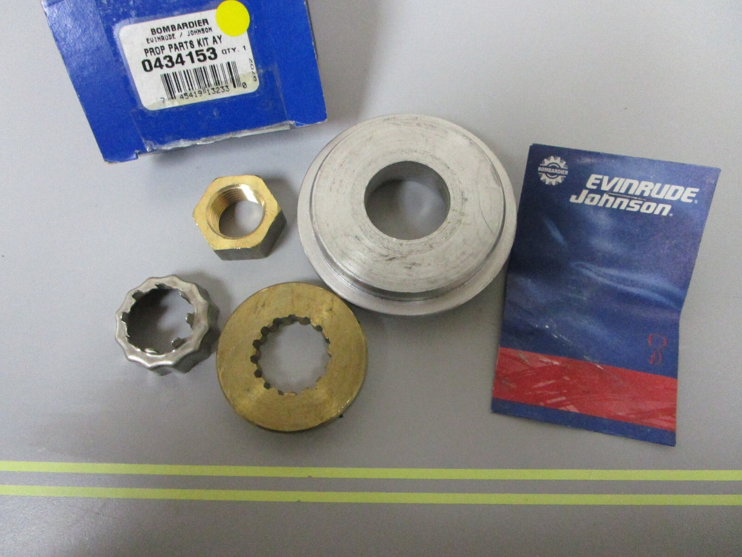 *NEW OEM* 0810 OMC Johnson Evinrude Prop Parts & Kit Assembly 434153 0434153