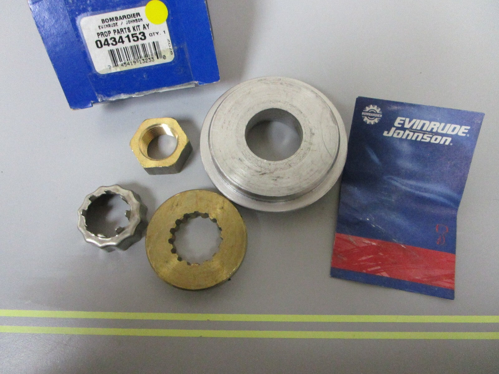 *NEW OEM* 0810 OMC Johnson Evinrude Prop Parts & Kit Assembly 434153 0434153