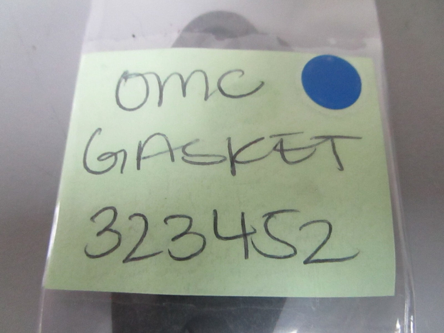 *NEW OEM* (LOT OF 2) 0810 OMC Johnson Evinrude Gasket 323452 0323452