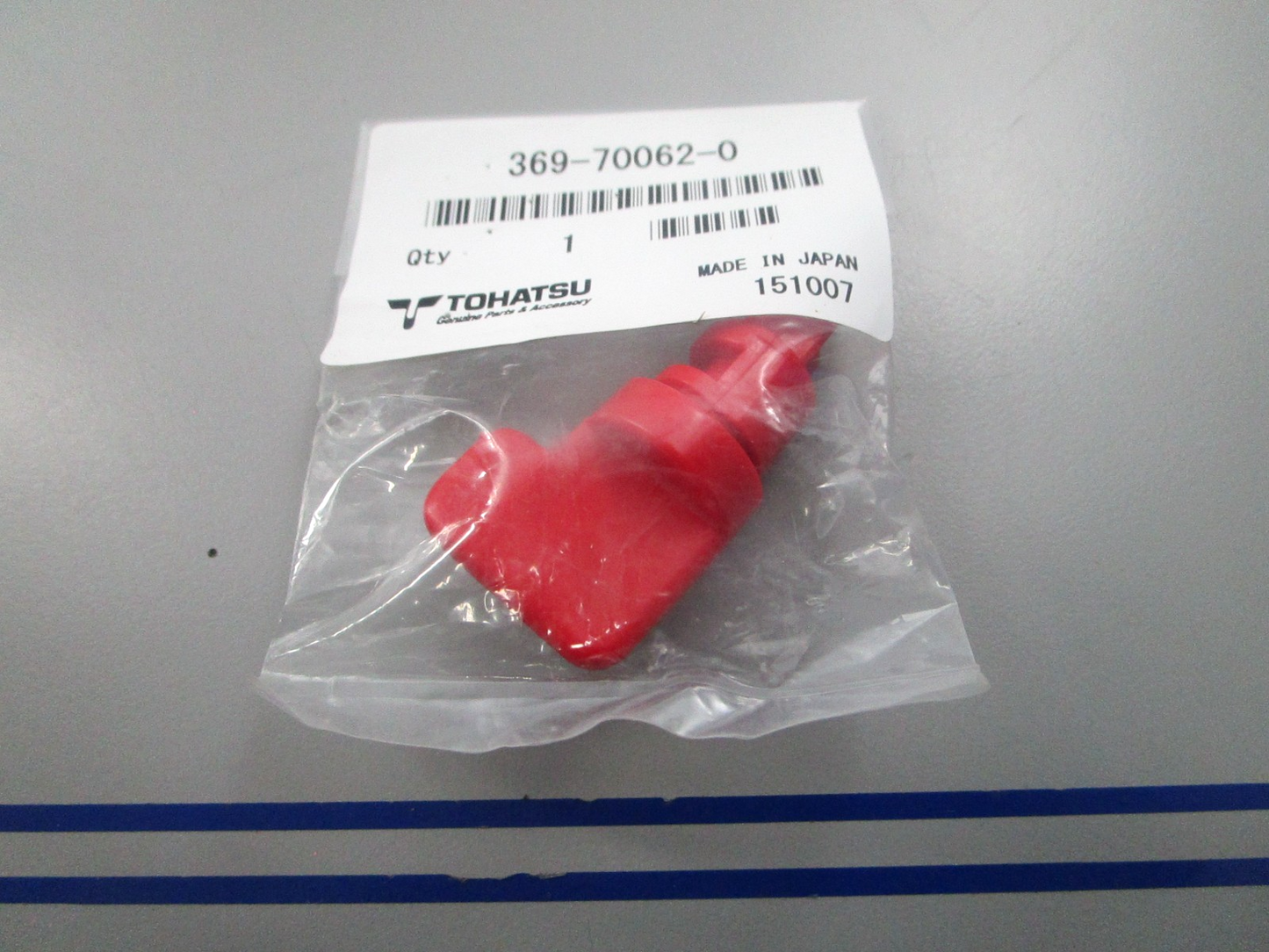 NEW OEM 369-70062-0 369700620 Tohatsu Fuel Cock Knob 0810