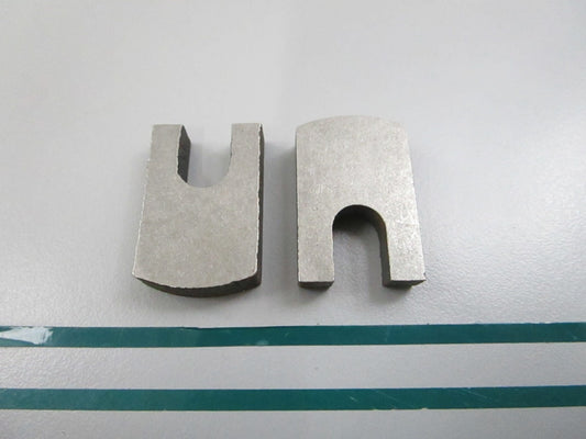 OMC Johnson Evinrude NEW OEM Retaining Tab 333957 0333957 (LOT OF 2) 0810
