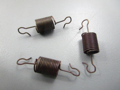 NEW OEM (LOT OF 3) 305011 0305011 OMC Johnson Evinrude Spring 0810