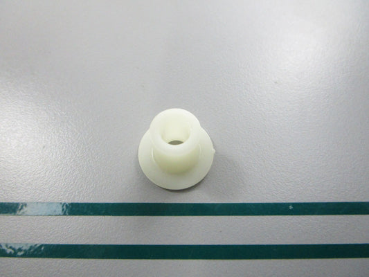 NEW OEM 311489 0311489 OMC Johnson Evinrude Handle Bushing 0810
