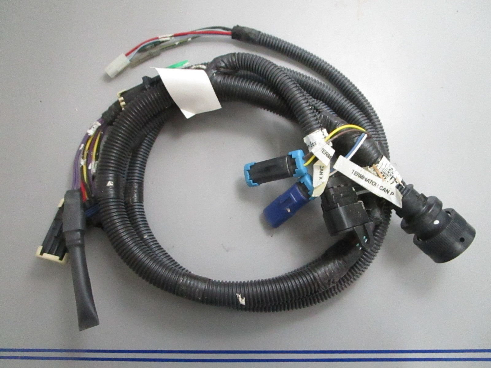 *NEW OEM* 0820 Mercury Quicksilver Non-DTS Engine Harness 84-899887T05