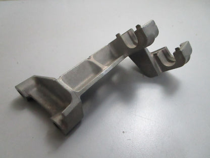 *NEW OEM* 0820 OMC Johnson Evinrude Trunnion Bracket 351927 0351927
