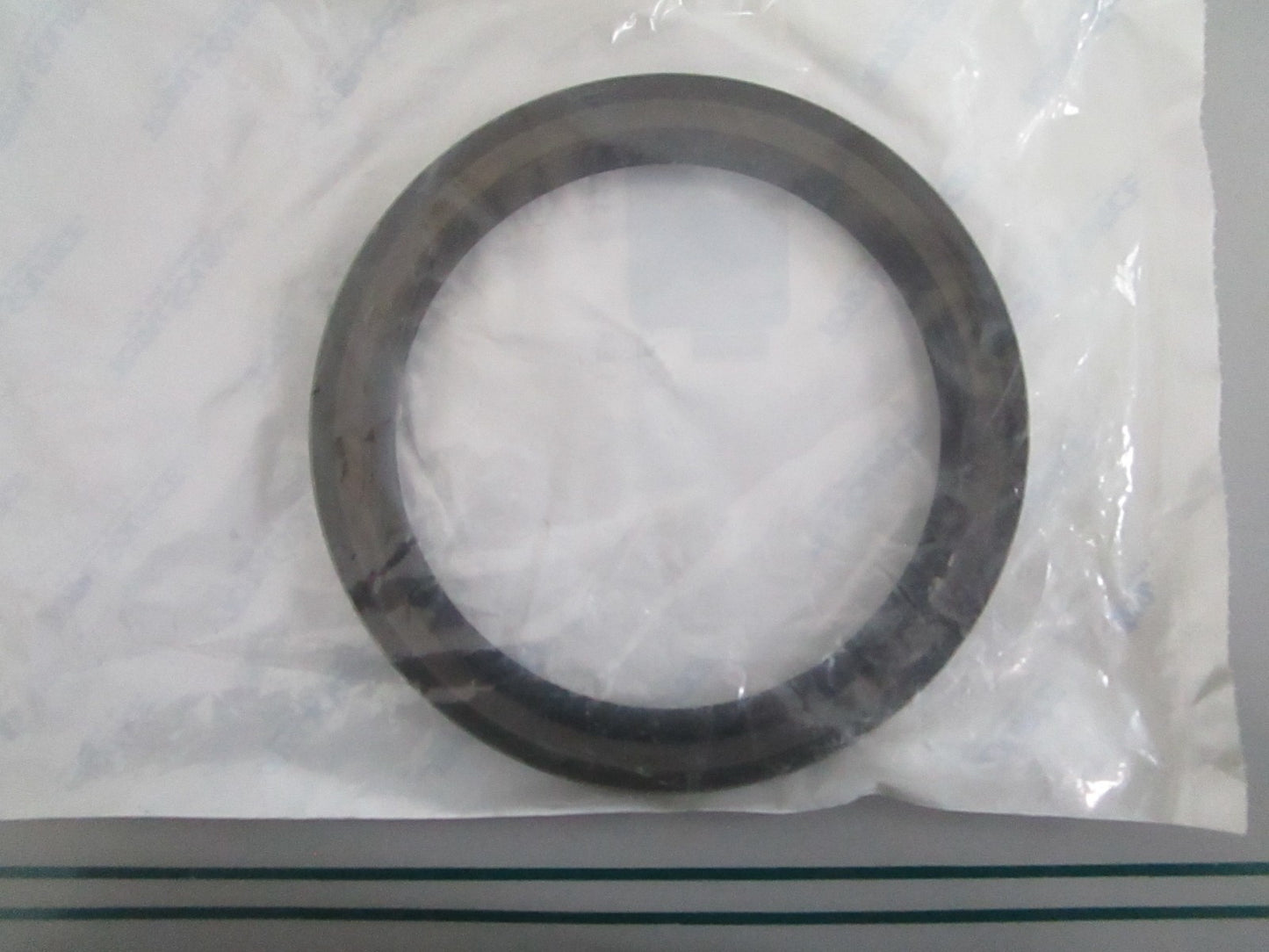 NEW LP1400-9545 Total Source Dust Drive Axle Seal For: LPM 0820
