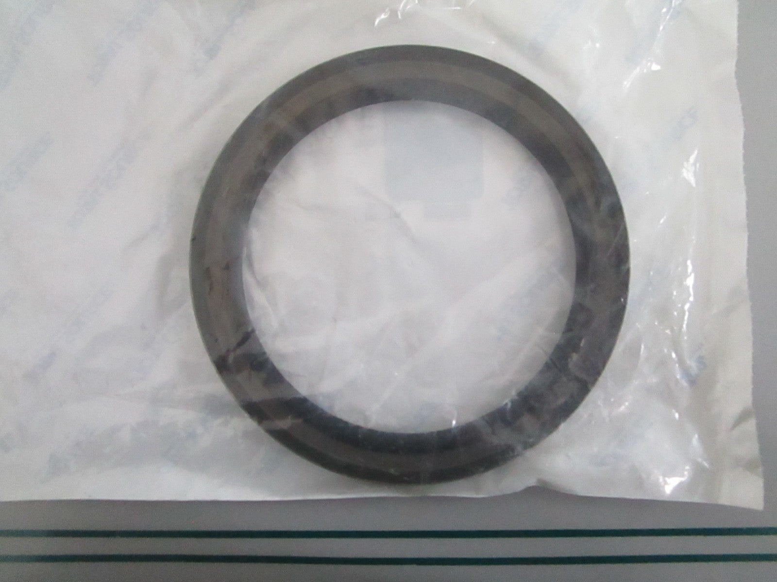 NEW LP1400-9545 Total Source Dust Drive Axle Seal For: LPM 0820
