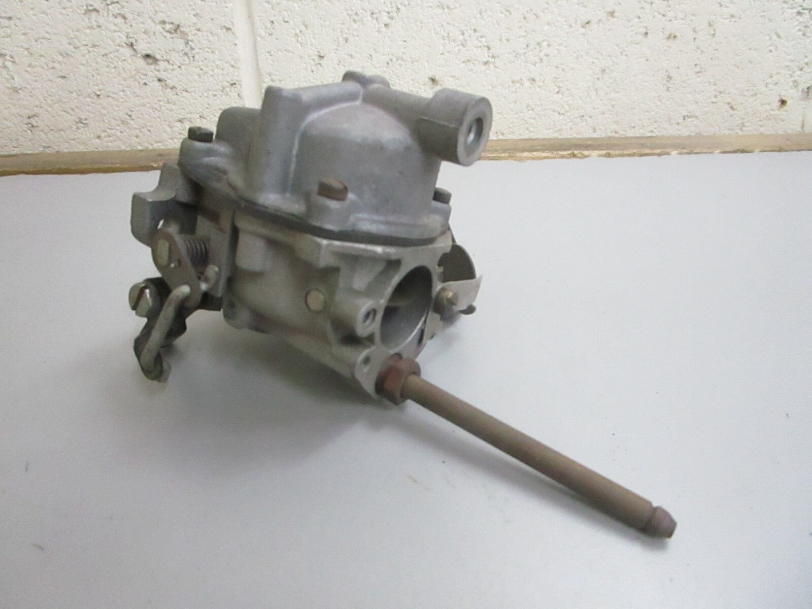 *NEW OEM* 0820 OMC Johnson Evinrude Carburetor 383662 0383662