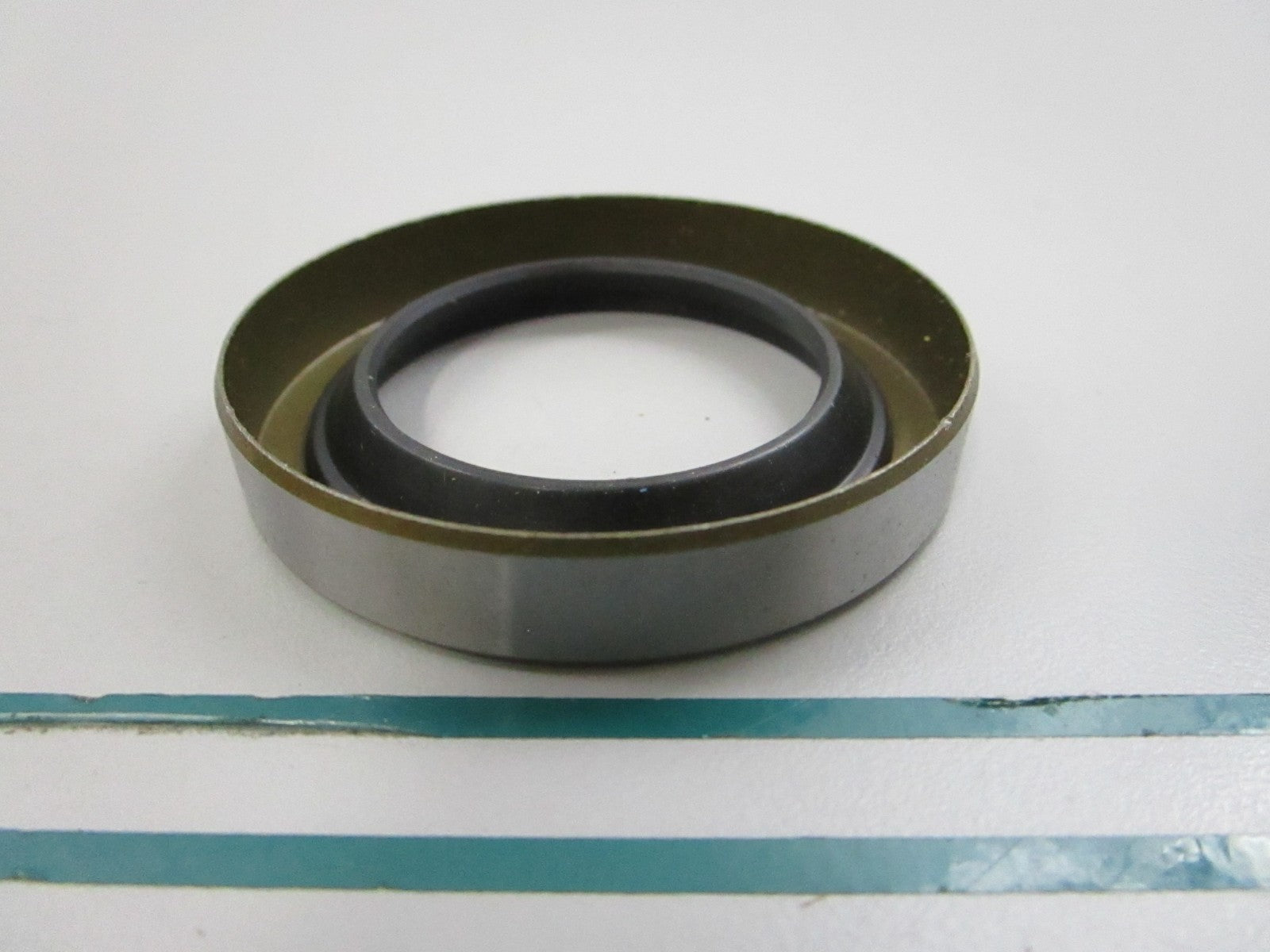 NEW OEM M91399 John Deere Spindle Hub Seal 0810