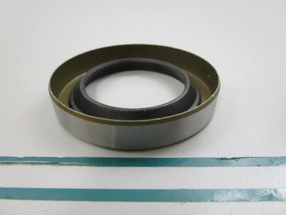 NEW OEM M91399 John Deere Spindle Hub Seal 0810