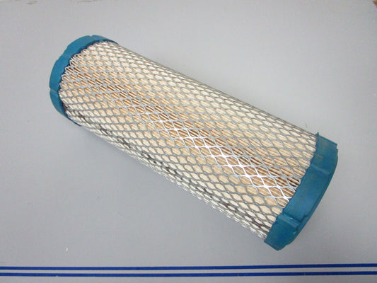 *NEW* 0810 Fleetguard Air Filter AF25553