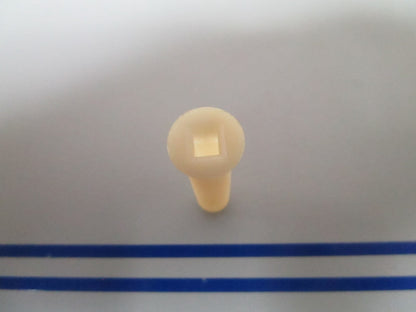 NEW OEM 312068 0312068 OMC Johnson Evinrude Screw 0810