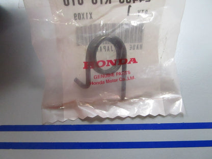NEW OEM 24435-KT8-010 Honda Stopper Spring 0810