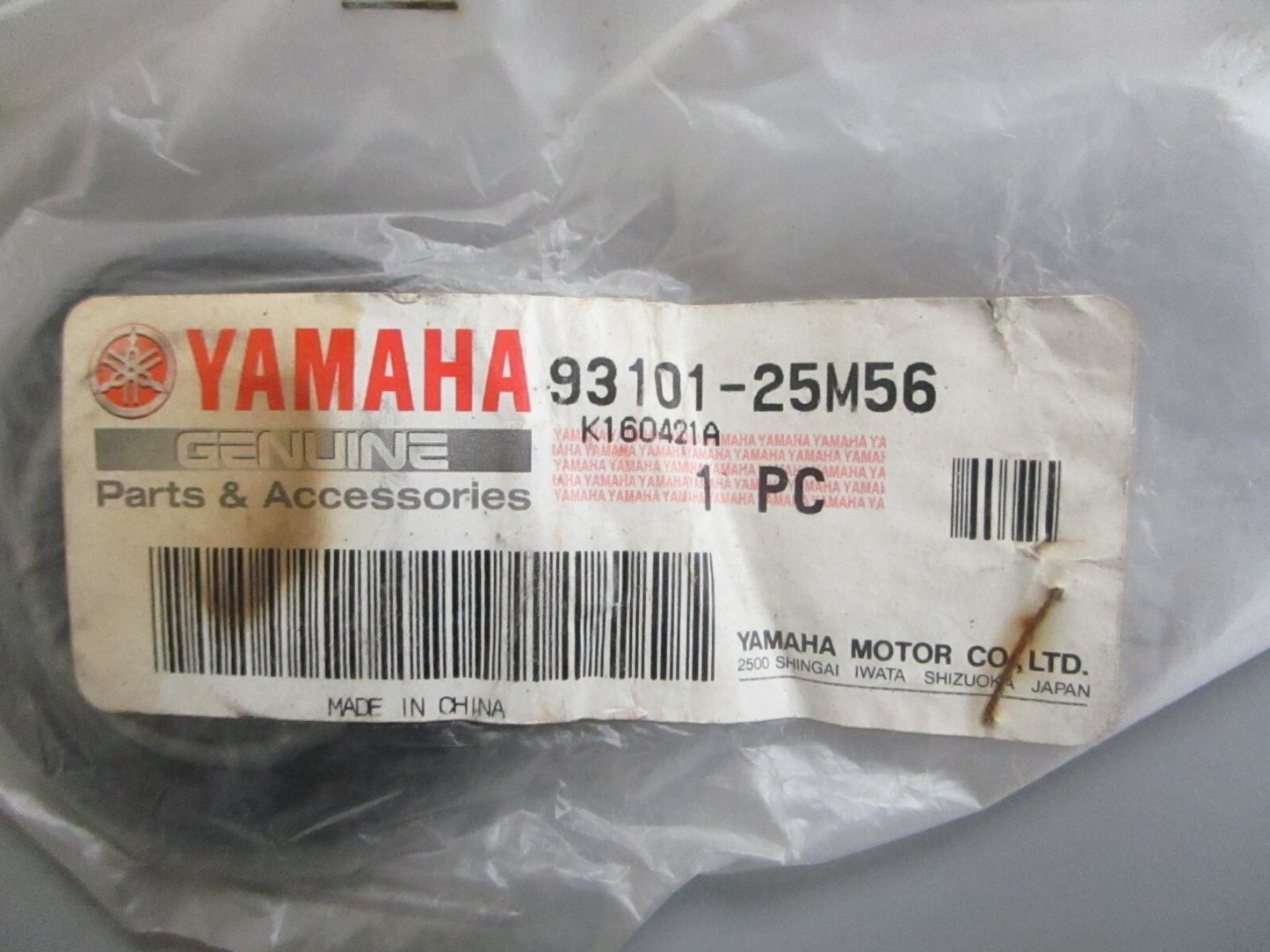 *NEW OEM* 0820 Yamaha Oil Seal 93101-25M56-00