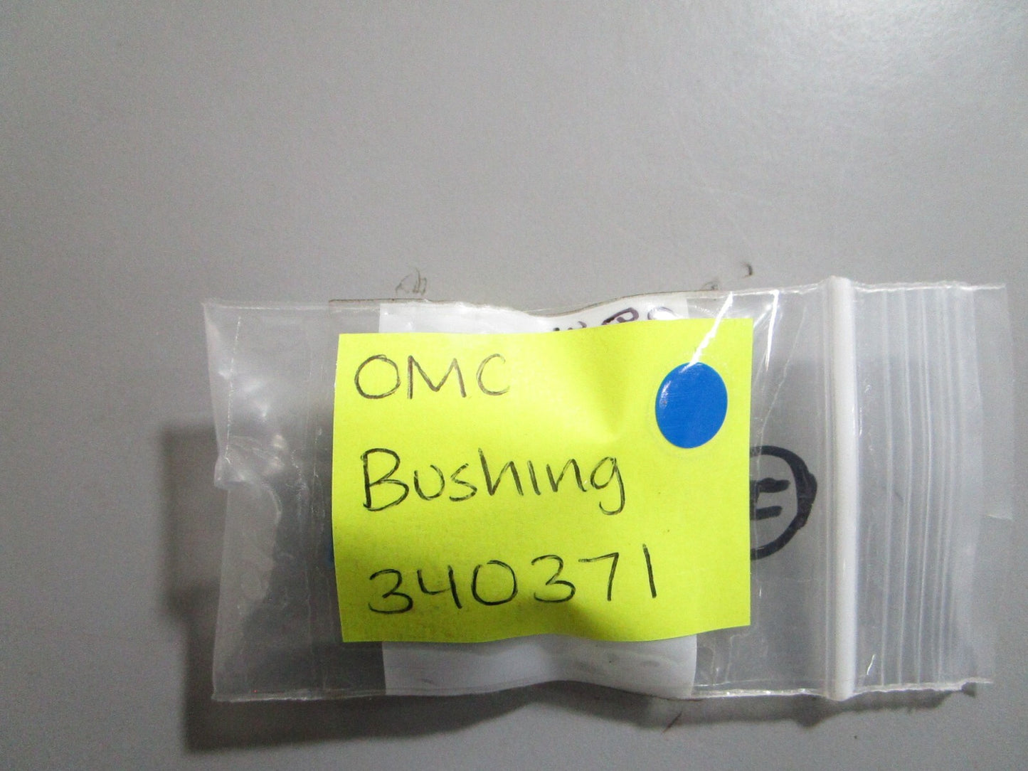 *NEW OEM* 0810 OMC Johnson Evinrude Bushing 340371 0340371