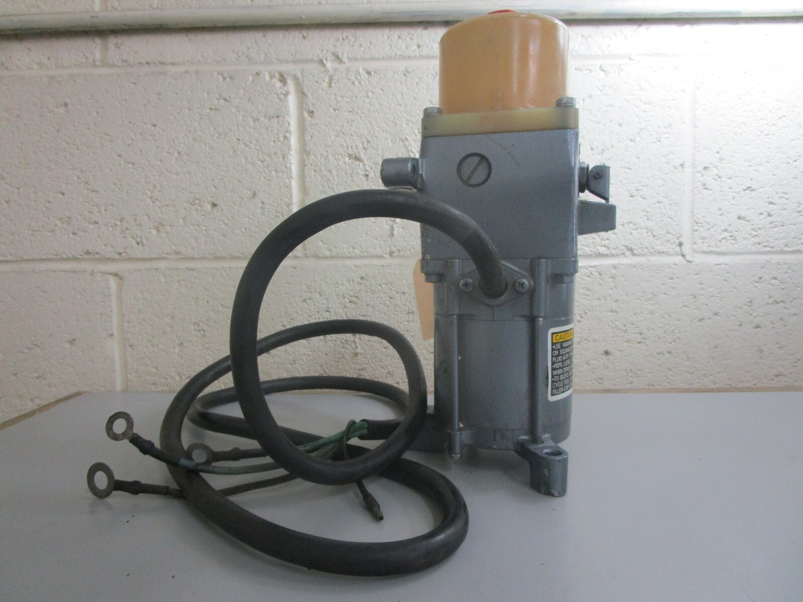 *NEW OEM* 0820 Yamaha Sterndrive Power Tilt Trim Pump 6T4-4380A-00-EK
