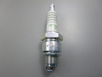 NEW BPZ8H-N-10 NGK Spark Plug 0810