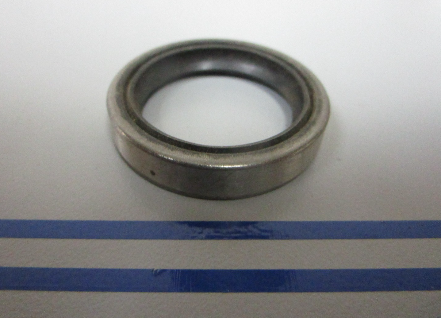 NEW OEM 308500 0308500 OMC Johnson Evinrude Seal 0720