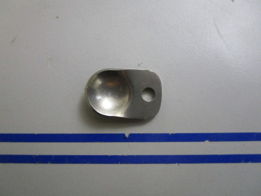 *NEW OEM* 0810 Mercury Force Retainer F523930