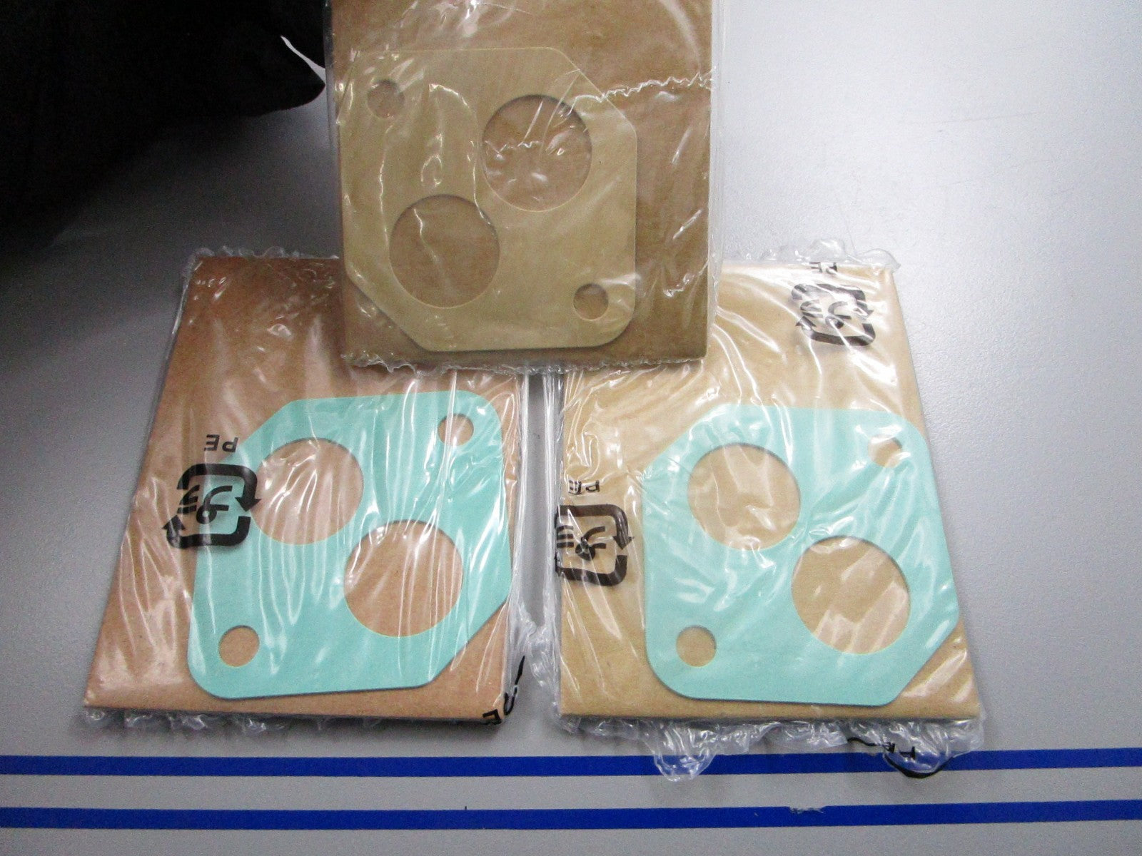 *NEW OEM* (LOT OF 3) 0810 Honda EAC Gasket 16405-ZY3-000